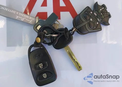 2016 Hyundai Accent Se z USA, uszkodzony, nr VIN KMHCT4AE4GU991174